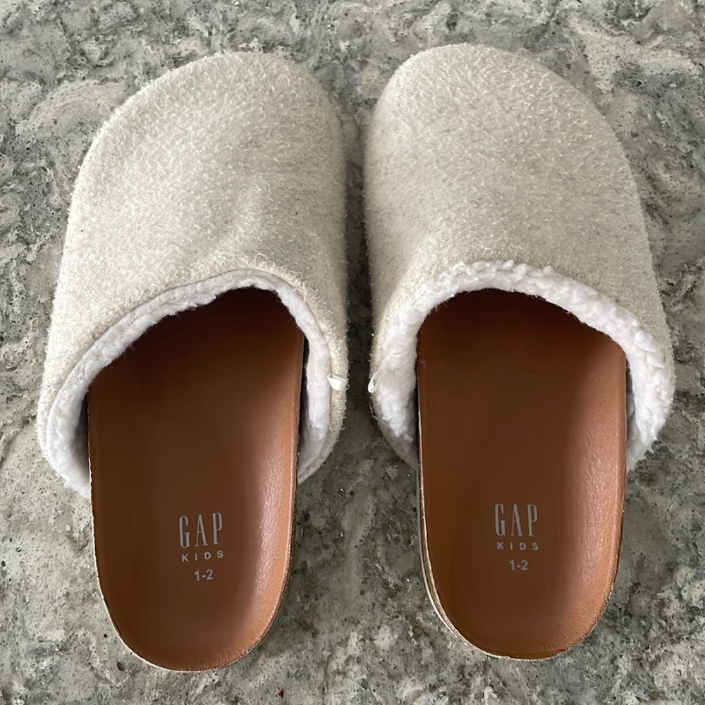Gap Kids - slippers